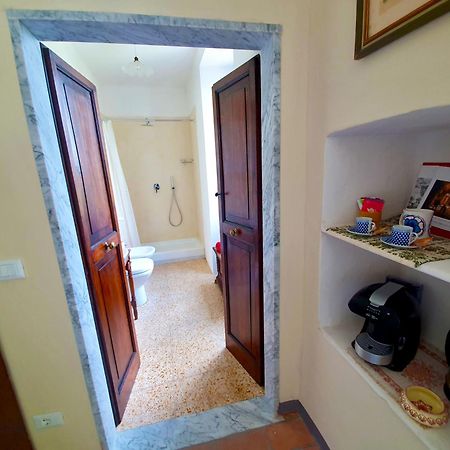 Villa De Benedetti Sarzana Room photo